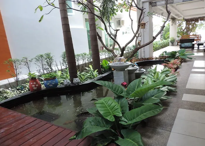 The Garden Living
